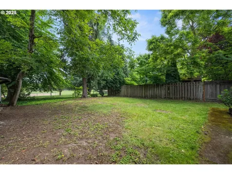 1960 SE 31st Avenue Portland OR 97214