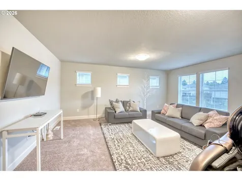 8303 SE Sitka Street Hillsboro OR 97123