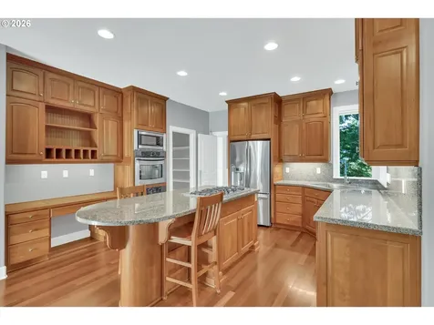 10547 SE Charlotte Drive Happy Valley OR 97086