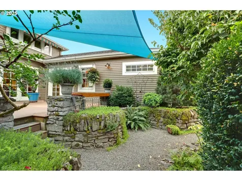 3203 NE 15th Avenue Portland OR 97212