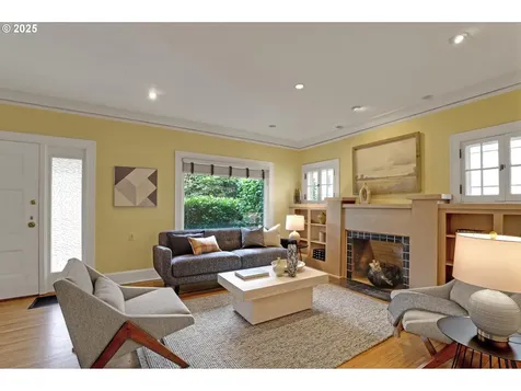 3203 NE 15th Avenue Portland OR 97212