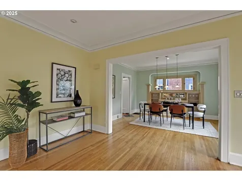 3203 NE 15th Avenue Portland OR 97212