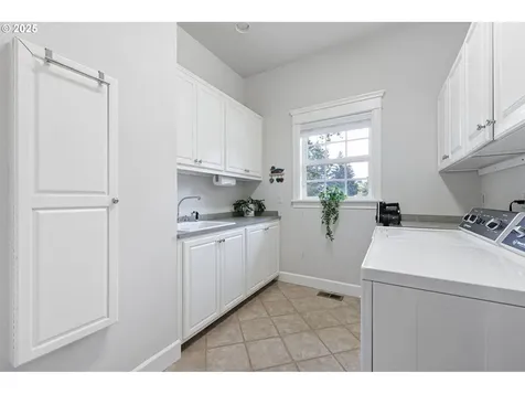 85091 Ridgetop Drive Eugene OR 97405