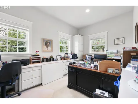85091 Ridgetop Drive Eugene OR 97405