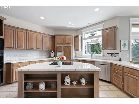 85091 Ridgetop Drive Eugene OR 97405