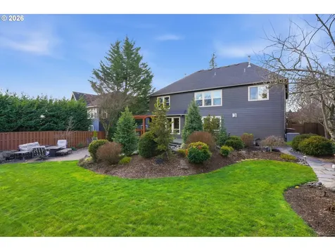 2552 NW 12th Circle Camas WA 98607