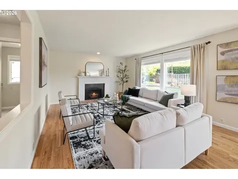 13721 Regency Court Lake Oswego OR 97035