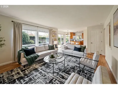 13721 Regency Court Lake Oswego OR 97035