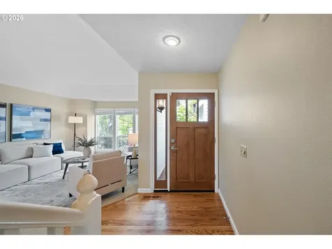 13721 Regency Court Lake Oswego OR 97035