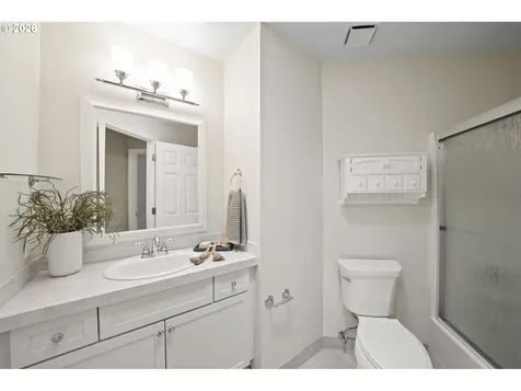 13721 Regency Court Lake Oswego OR 97035