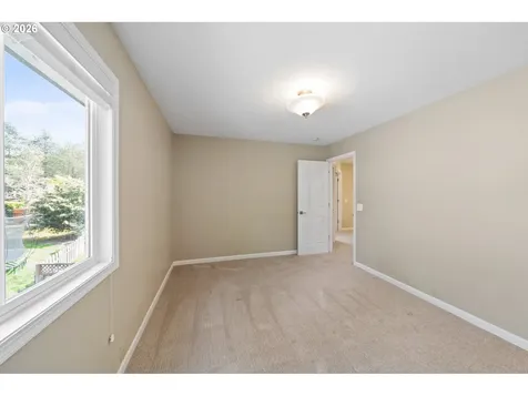 13721 Regency Court Lake Oswego OR 97035