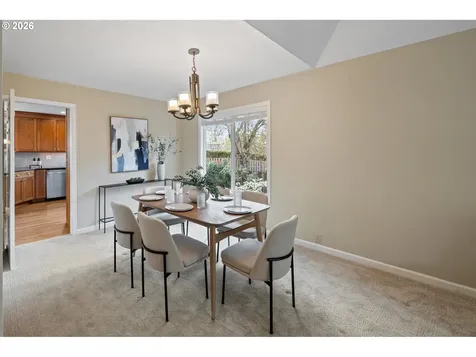 13721 Regency Court Lake Oswego OR 97035