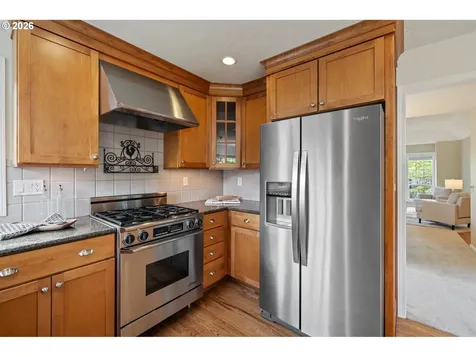 13721 Regency Court Lake Oswego OR 97035