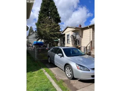 3607 NE 11th Avenue Portland OR 97212