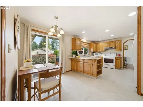 9405 NE 81st Avenue Vancouver WA 98662