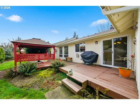 9405 NE 81st Avenue Vancouver WA 98662