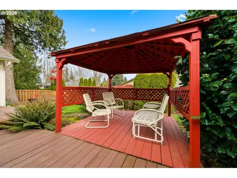 9405 NE 81st Avenue Vancouver WA 98662