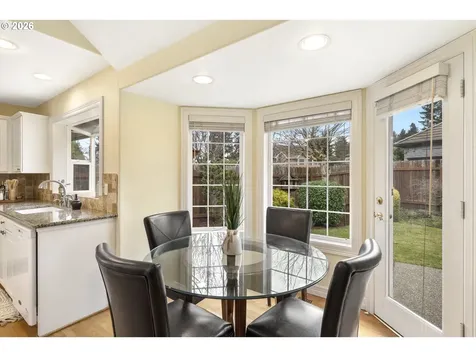 1947 NE 21st Avenue Canby OR 97013