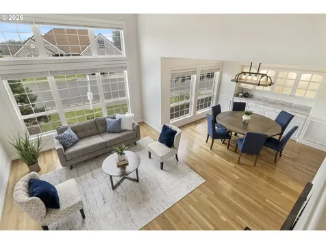 1947 NE 21st Avenue Canby OR 97013