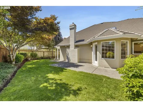 1947 NE 21st Avenue Canby OR 97013