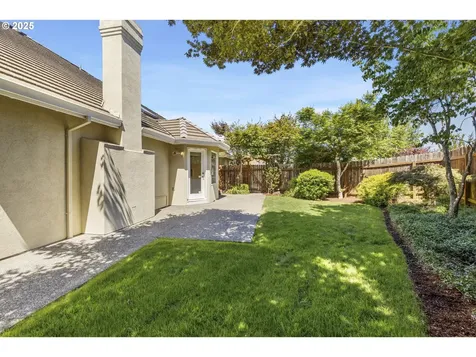 1947 NE 21st Avenue Canby OR 97013