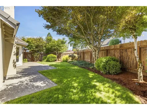 1947 NE 21st Avenue Canby OR 97013