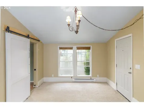 93652 Shoshone Lane Coos Bay OR 97420