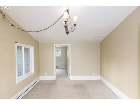 93652 Shoshone Lane Coos Bay OR 97420