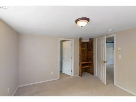 93652 Shoshone Lane Coos Bay OR 97420
