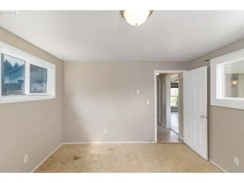 93652 Shoshone Lane Coos Bay OR 97420