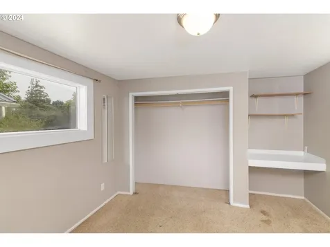93652 Shoshone Lane Coos Bay OR 97420