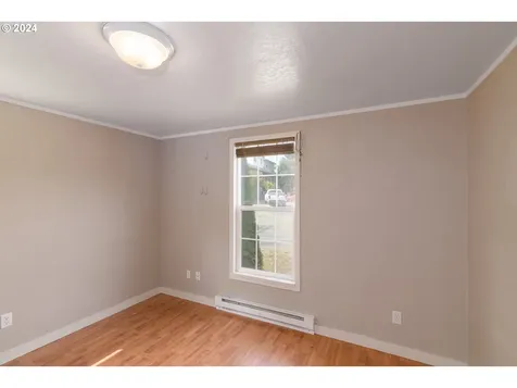 93652 Shoshone Lane Coos Bay OR 97420