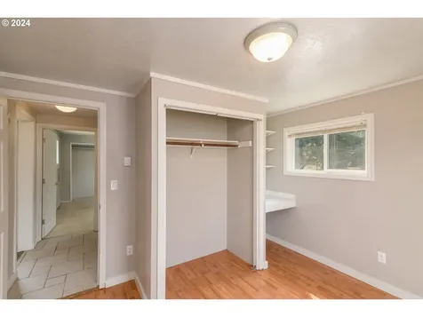 93652 Shoshone Lane Coos Bay OR 97420