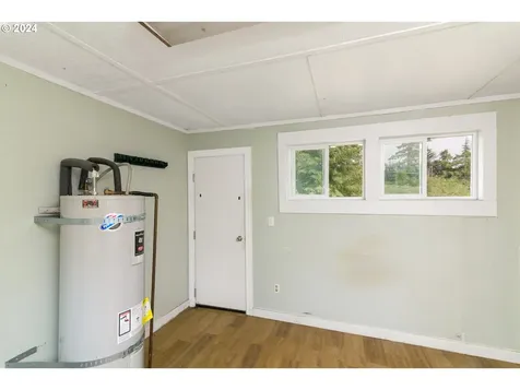 93652 Shoshone Lane Coos Bay OR 97420