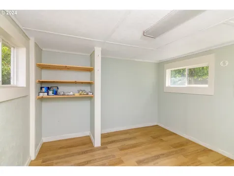 93652 Shoshone Lane Coos Bay OR 97420