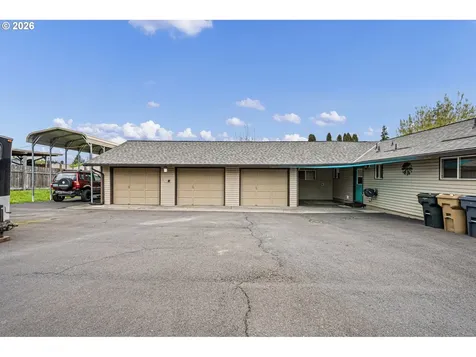 678 5th Avenue Sweet Home OR 97386
