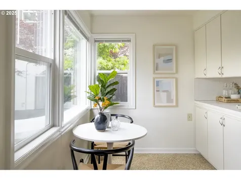 2416 SE 60th Avenue Portland OR 97206