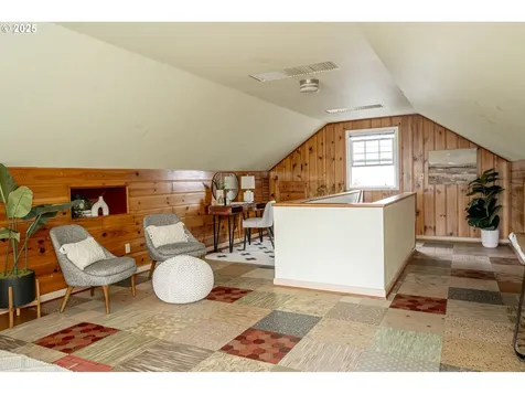 2416 SE 60th Avenue Portland OR 97206