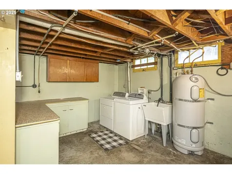 2416 SE 60th Avenue Portland OR 97206