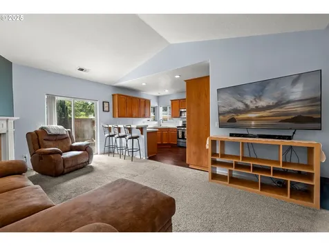 5728 SE Popes Place Hillsboro OR 97123