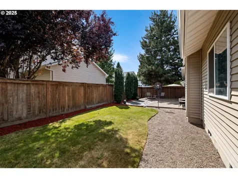5728 SE Popes Place Hillsboro OR 97123