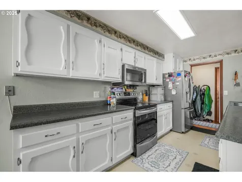 1349 Juniper Street N Keizer OR 97303