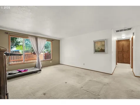 1349 Juniper Street N Keizer OR 97303