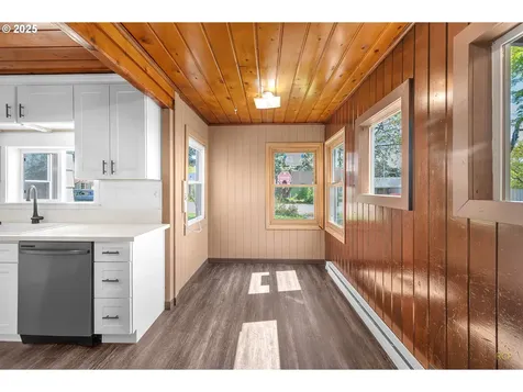 2707 SE 115th Avenue Portland OR 97266