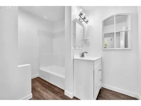 2707 SE 115th Avenue Portland OR 97266