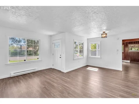 2707 SE 115th Avenue Portland OR 97266