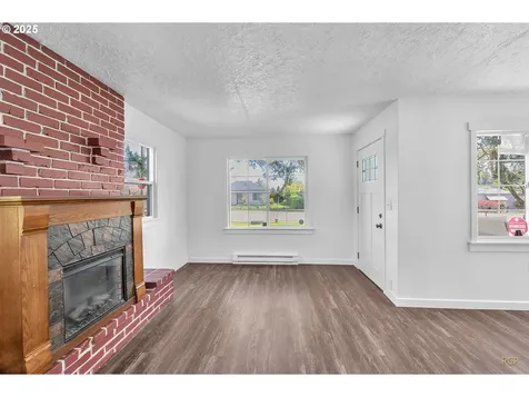2707 SE 115th Avenue Portland OR 97266
