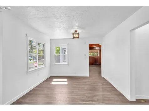 2707 SE 115th Avenue Portland OR 97266