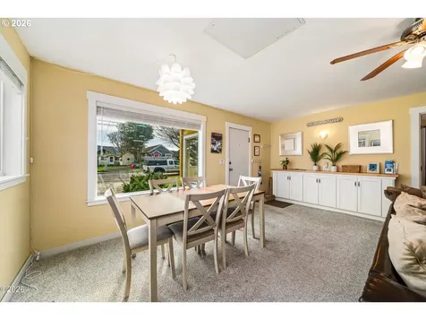 580 S Columbia Street Seaside OR 97138
