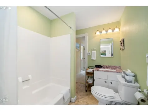 580 S Columbia Street Seaside OR 97138